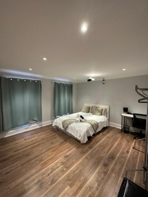 Liverpool Street Green Bedroom